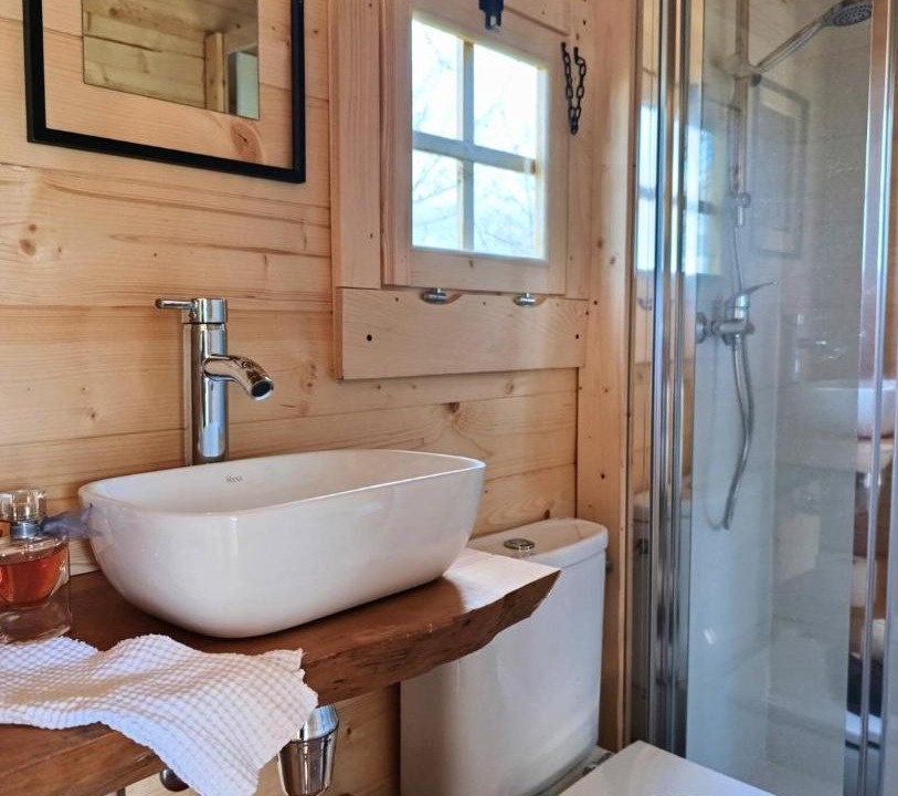 Photo of Bathroom in Lumbrales