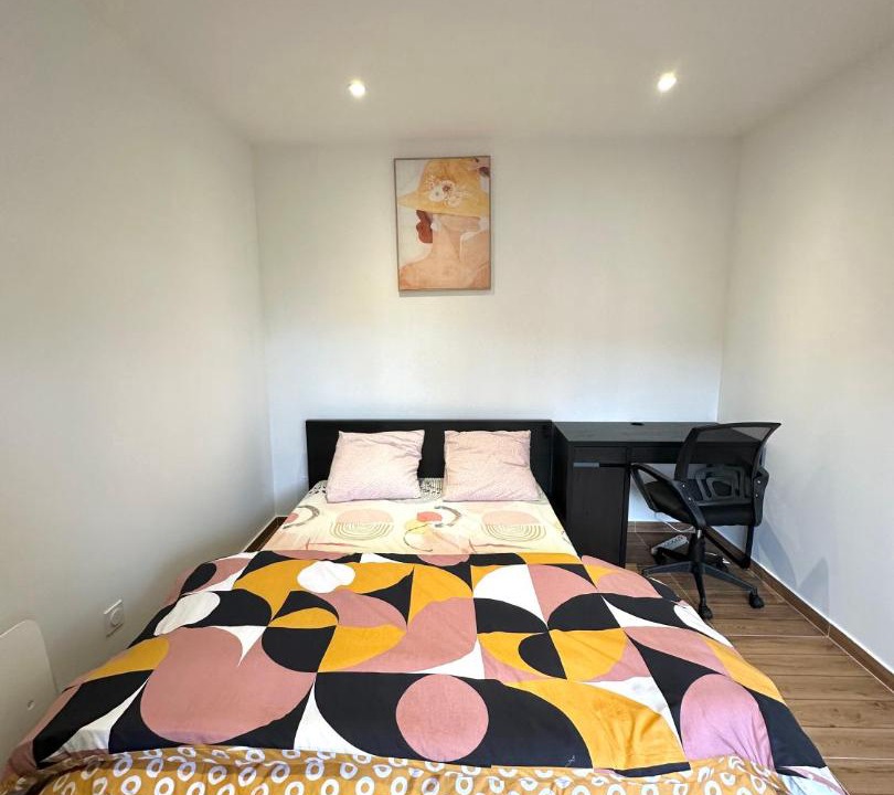 Photo of Bedroom in Serezin-du-Rhone