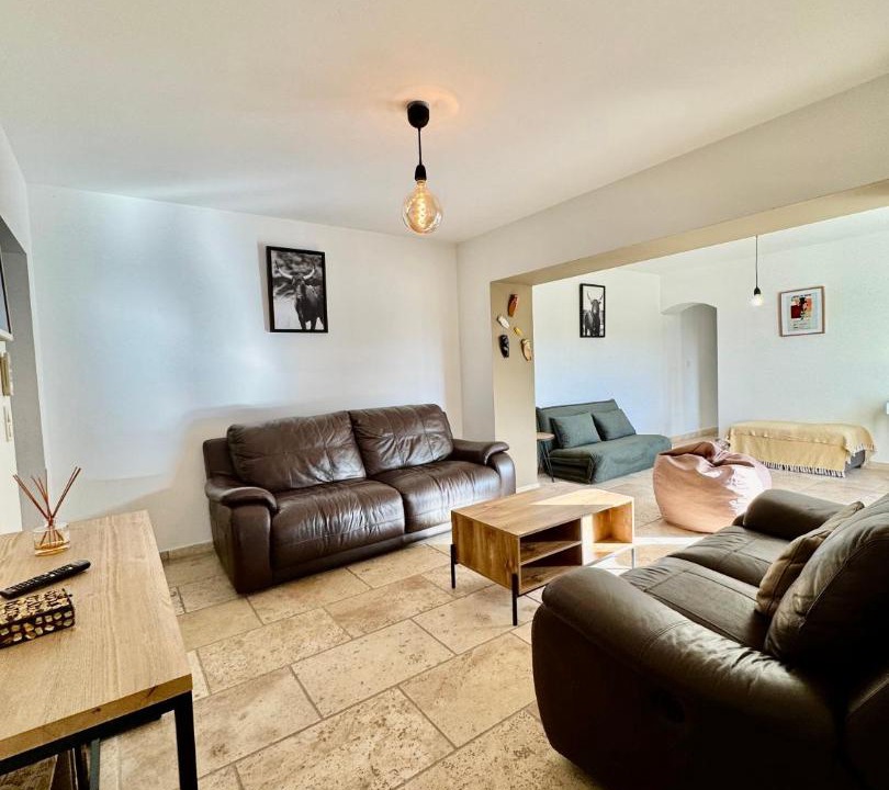 Photo of Livingroom in Arles