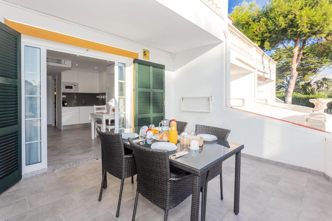 Photo of Patio Balcony in Cala'n Bosch
