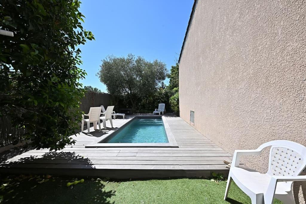 Photo of Others in Bouc-Bel-Air
