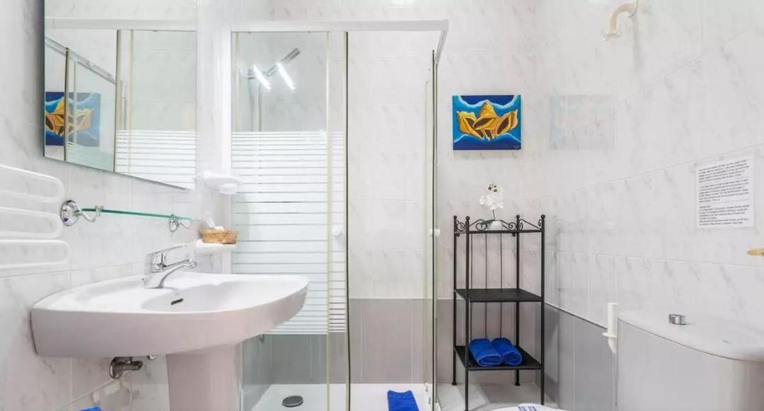 Photo of Bathroom in Caleta de Sebo
