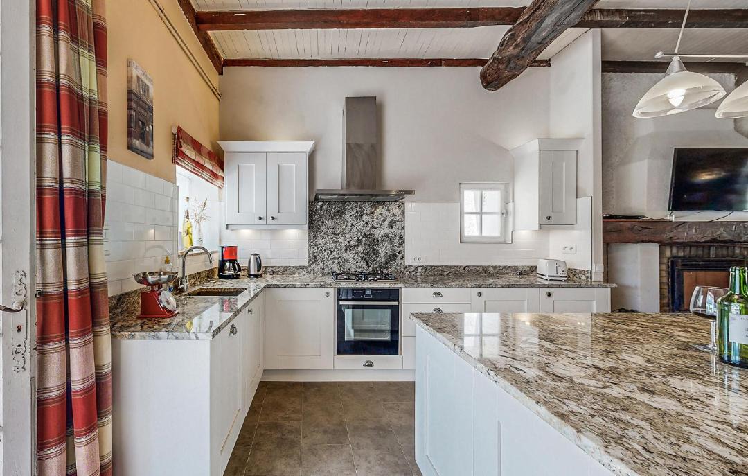 Photo of Kitchen in Escos