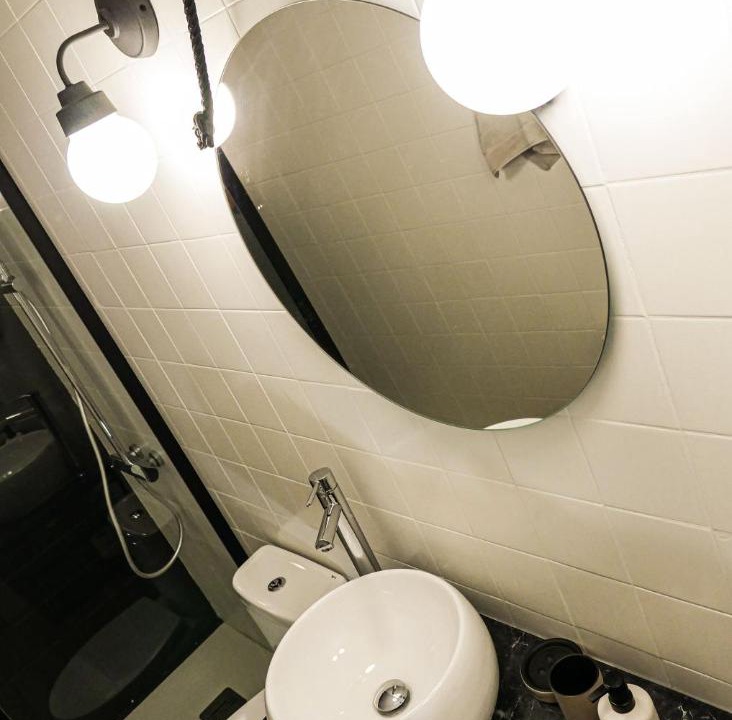 Photo of Bathroom in Talarn