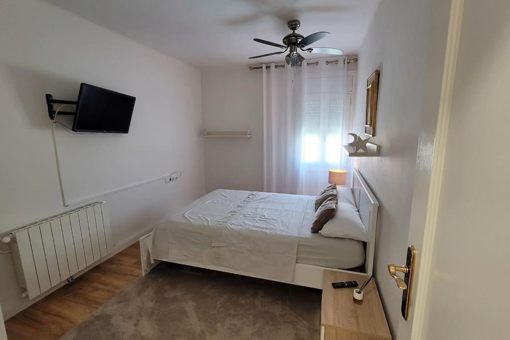 Photo of Bedroom in Sant Jaume dels Domenys