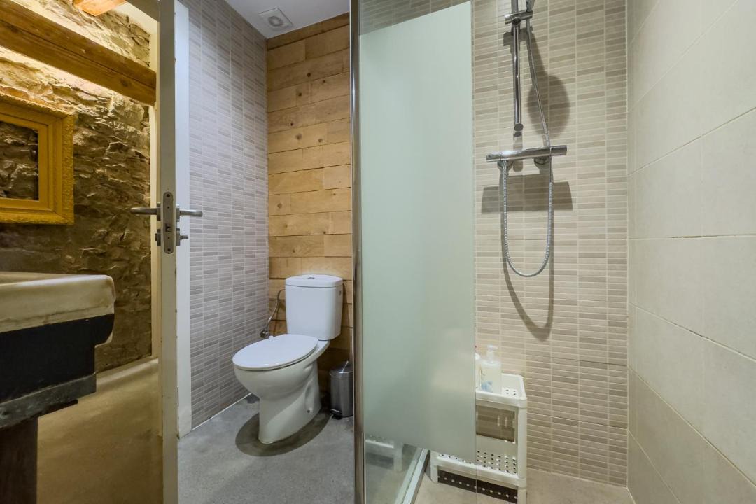 Photo of Bathroom in El Poble-sec