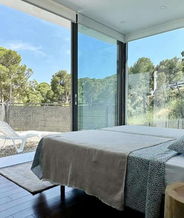 Photo of Bedroom in Llanca