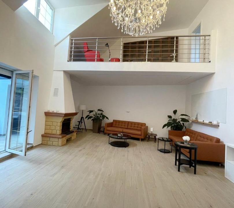 Photo of Livingroom in Prague 13