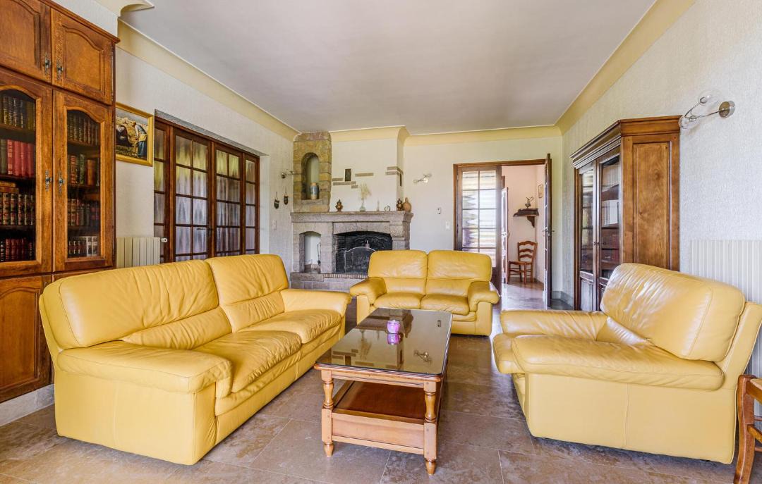 Photo of Livingroom in Sainte-Anastasie