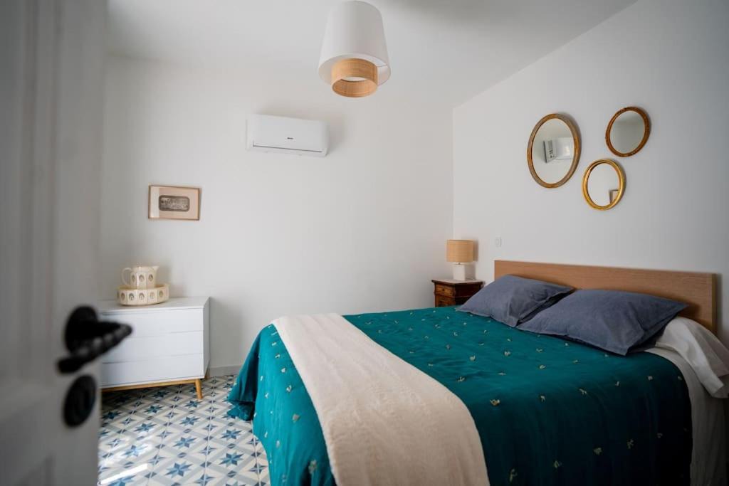 Photo of Bedroom in Chateauneuf-du-Pape