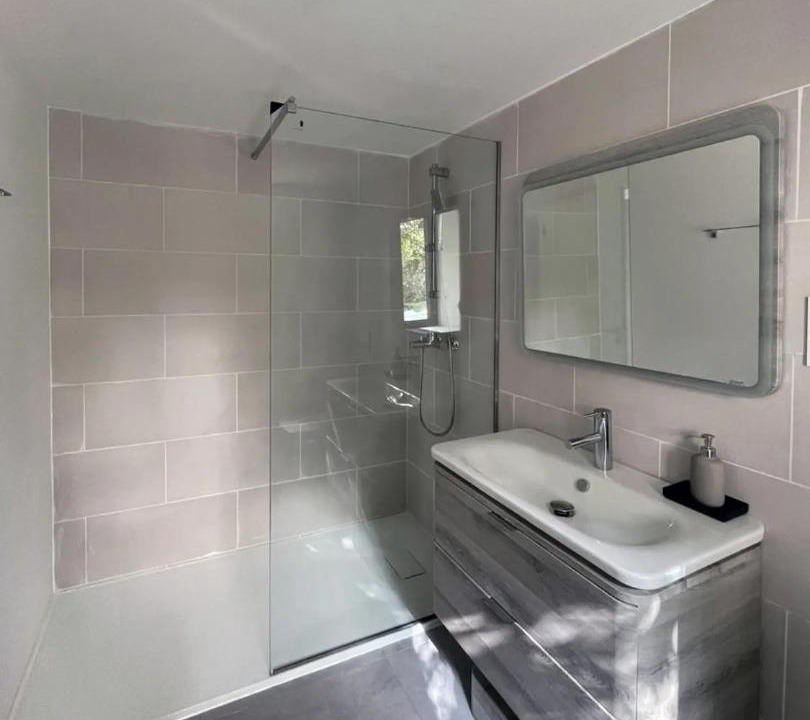 Photo of Bathroom in Lambesc