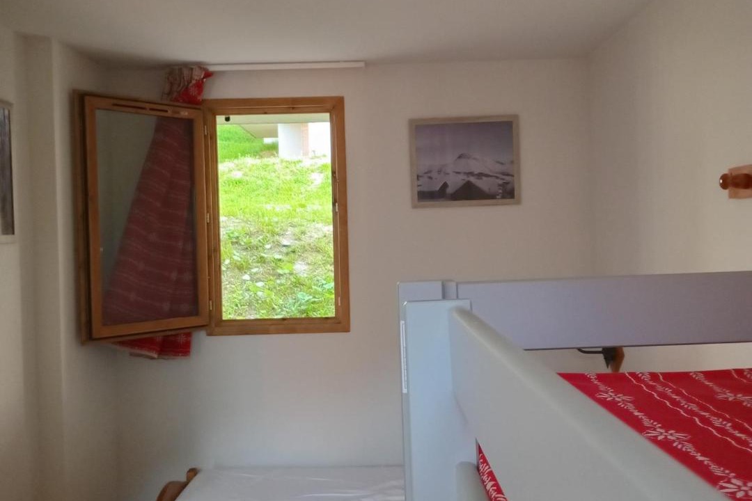 Photo of Bedroom in Albiez-le-Vieux