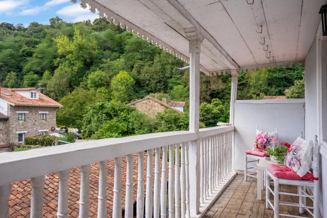 Photo of Patio Balcony in Selores