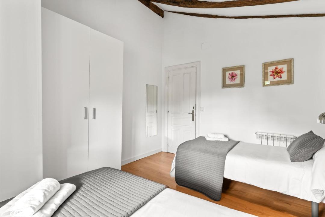 Photo of Bedroom in Selores