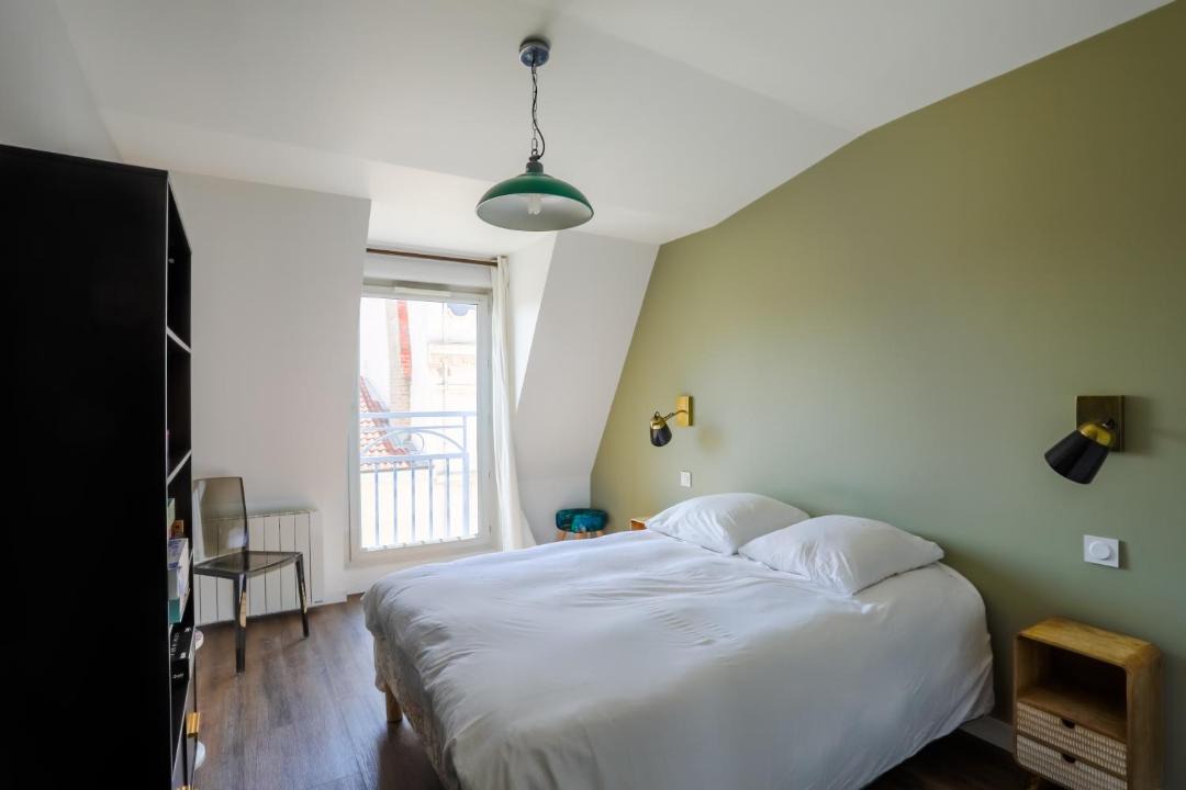 Photo of Bedroom in Lyon City Centre