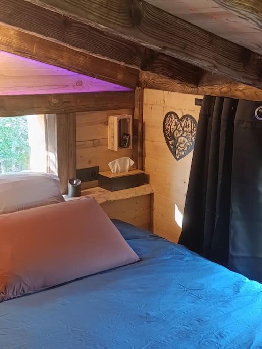 Photo of Bedroom in Septmoncel les Molunes