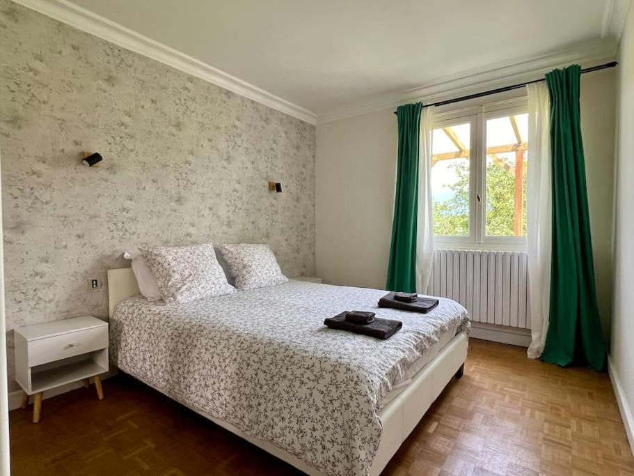 Photo of Bedroom in Champagne-en-Valromey