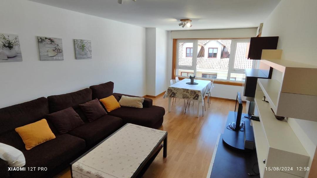 Photo of Livingroom in Ames