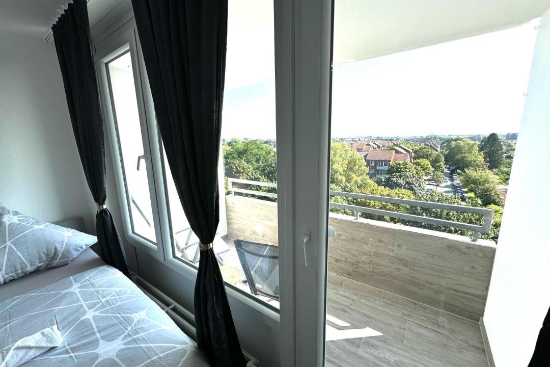 Photo of Bedroom in List