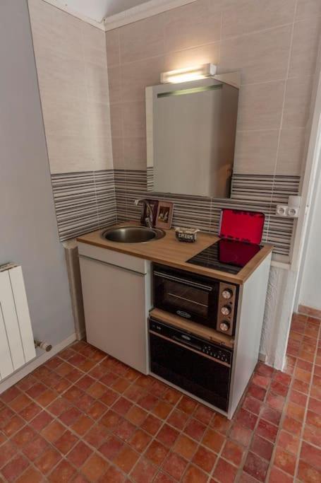 Photo of Kitchen in Chateauneuf-de-Gadagne