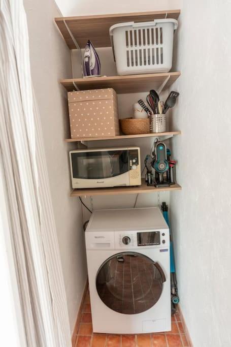 Photo of Kitchen in Chateauneuf-de-Gadagne
