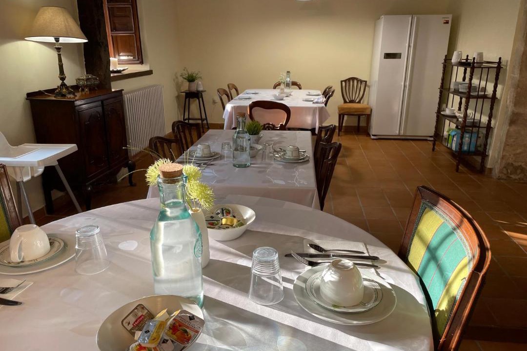 Photo of Kitchen in Esles