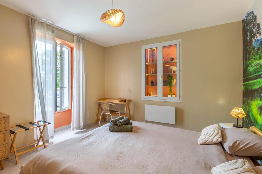 Photo of Bedroom in Saint-Jean-de-Touslas