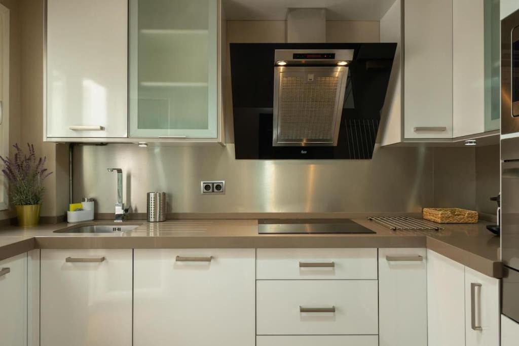 Photo of Kitchen in Santa Catalina