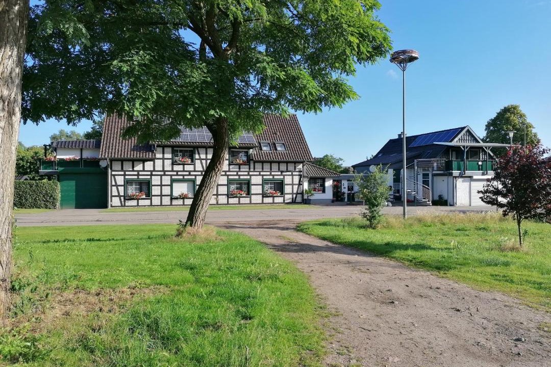 Photo of Buildings in Wallstawe