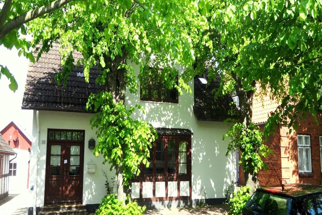 Photo of Buildings in Arnis