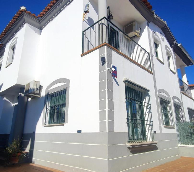 Photo of Buildings in El Real de la Jara