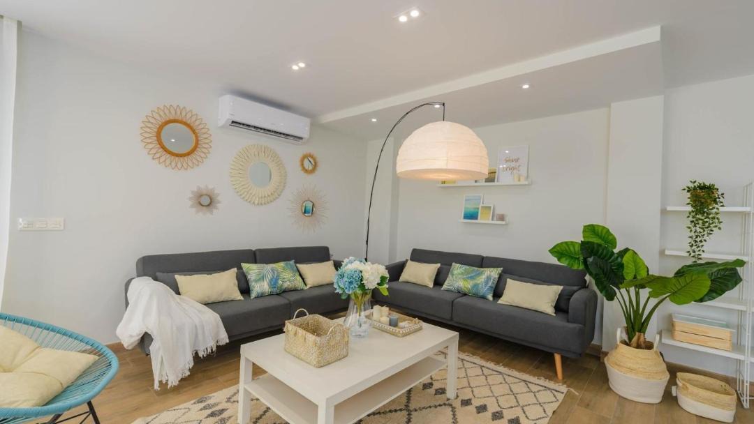 Photo of Livingroom in Almayate Bajo