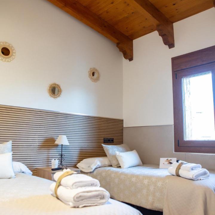 Photo of Bedroom in Navaluenga