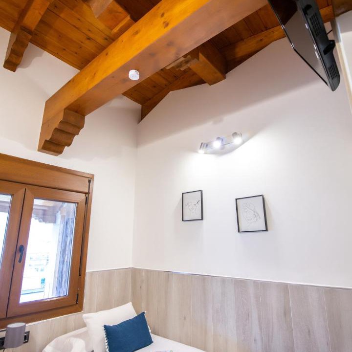 Photo of Bedroom in Navaluenga