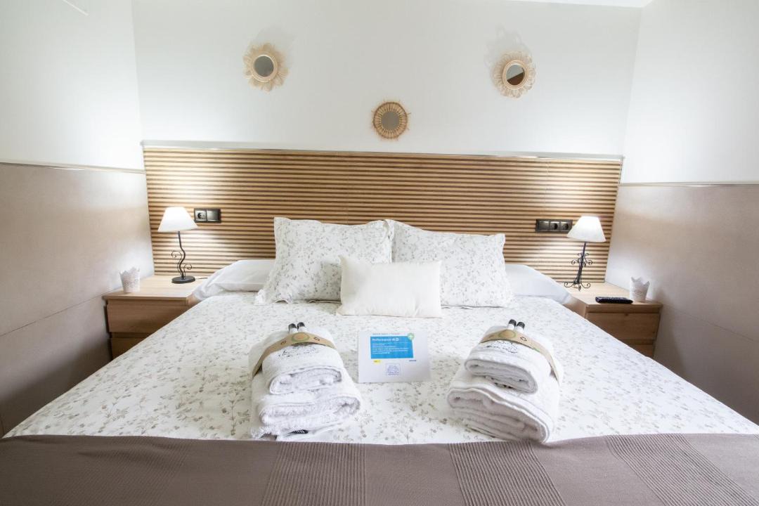 Photo of Bedroom in Navaluenga