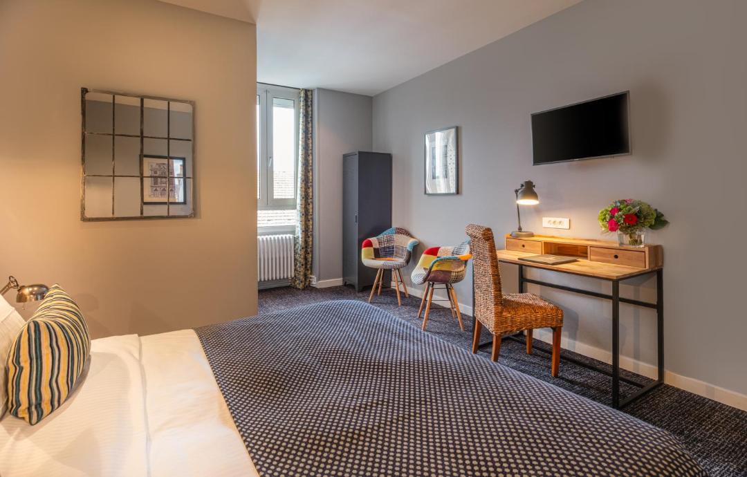Photo of Bedroom in Oyonnax