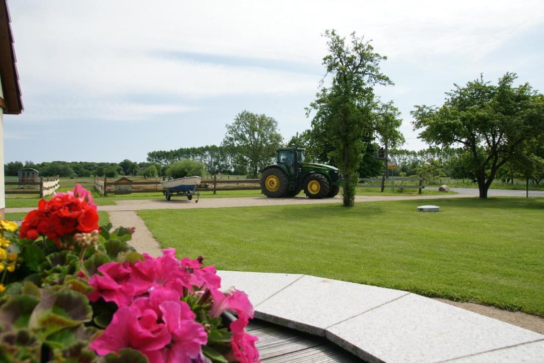 Photo of Others in Brunzow