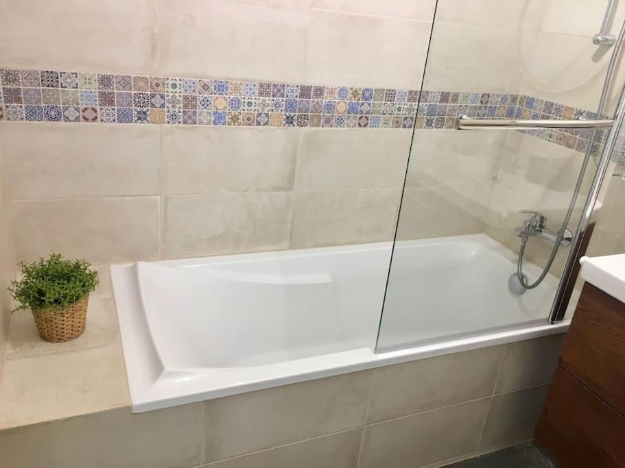 Photo of Bathroom in Ferney-Voltaire