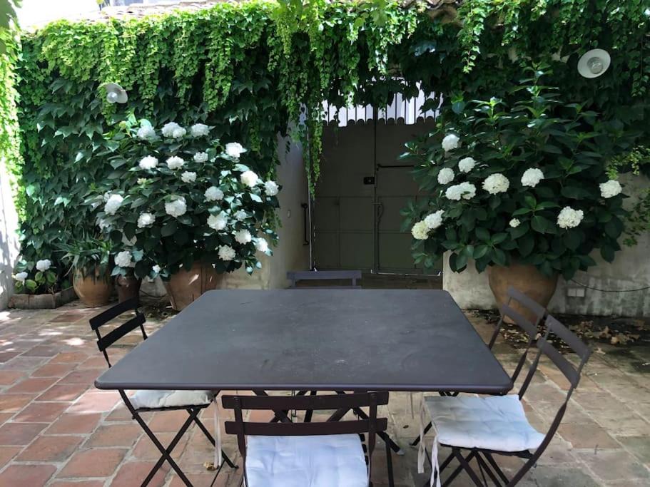 Photo of Patio Balcony in Cadereau