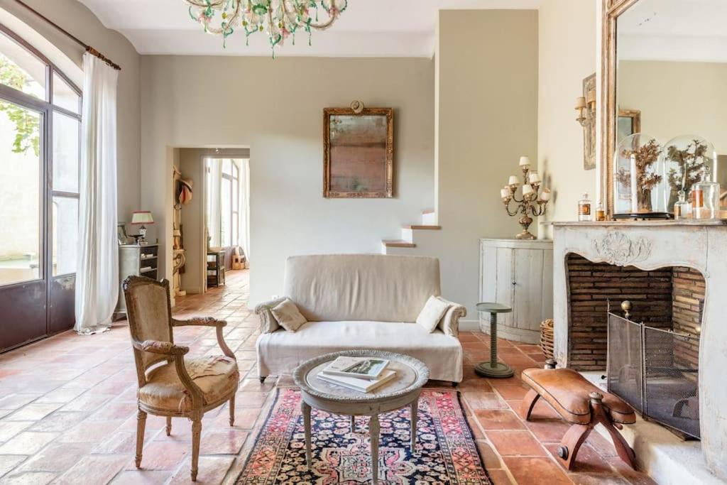 Photo of Livingroom in Cadereau