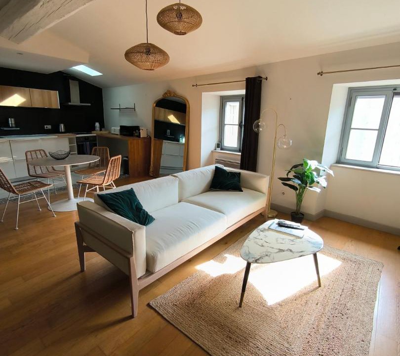 Photo of Livingroom in Nimes City Centre