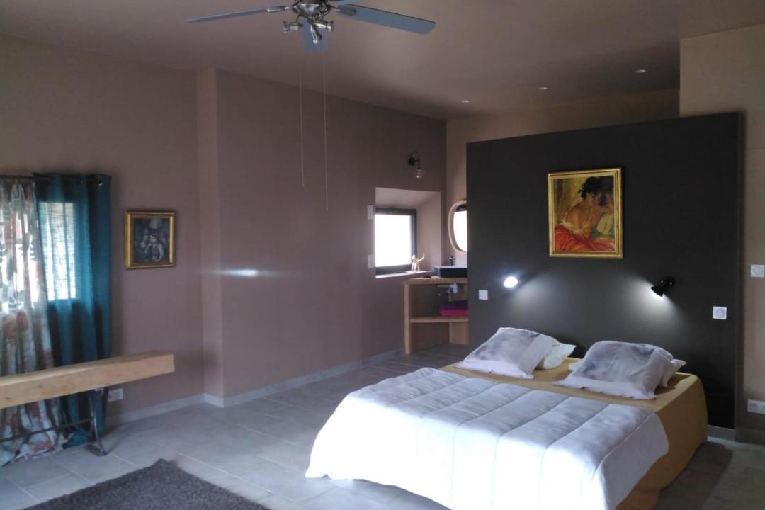 Photo of Bedroom in Verquieres