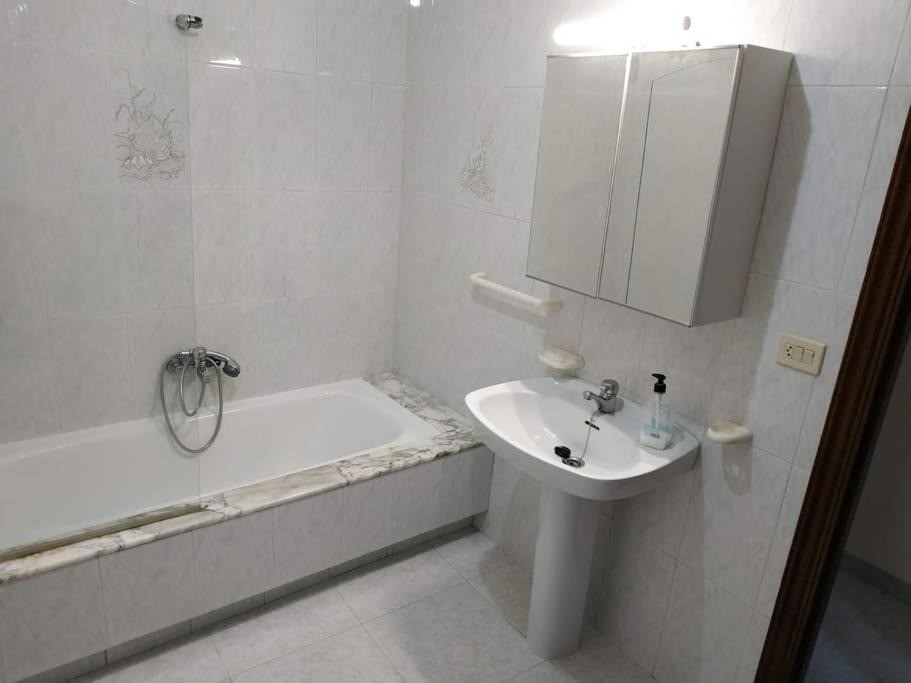 Photo of Bathroom in Carballo