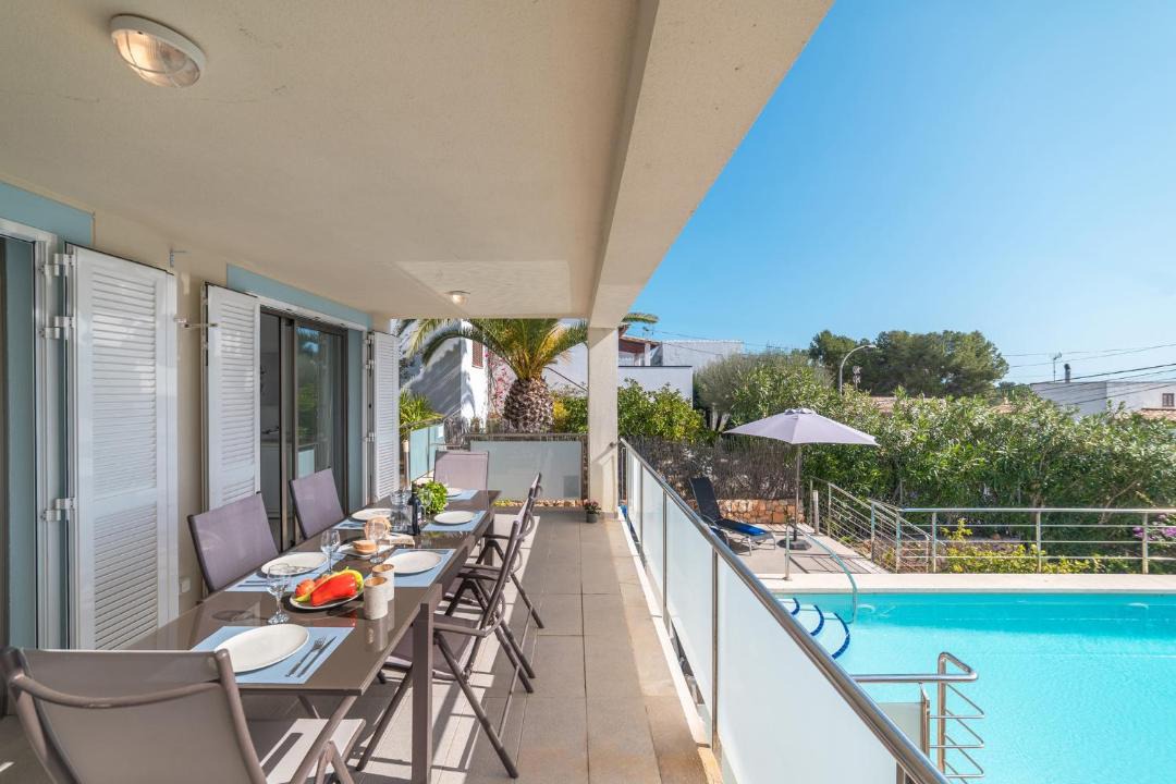 Photo of Patio Balcony in Alcanada