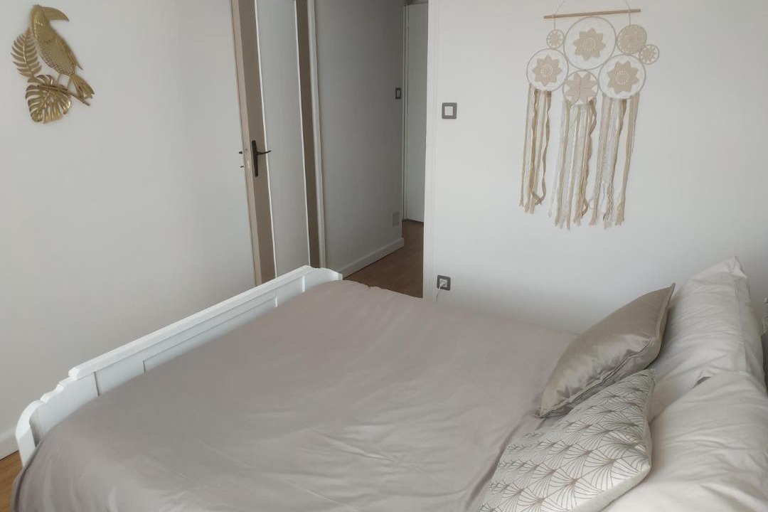 Photo of Bedroom in Saint-Pierre