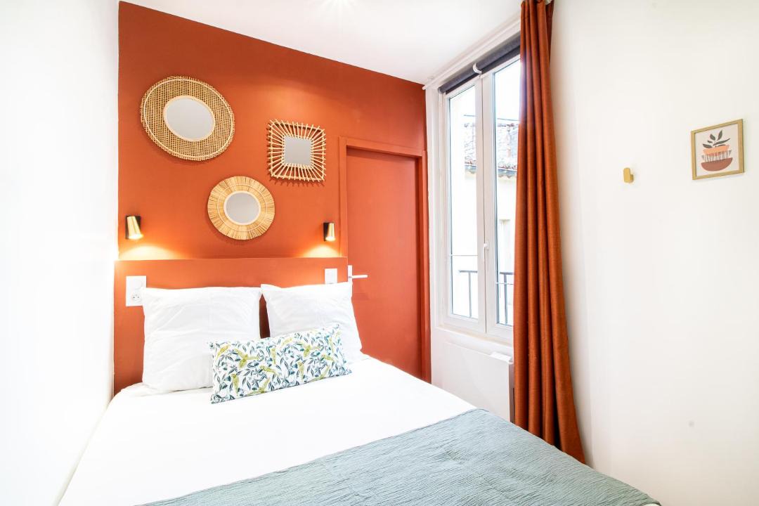 Photo of Bedroom in Faubourg