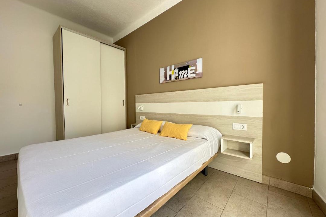Photo of Bedroom in Roses Town Center