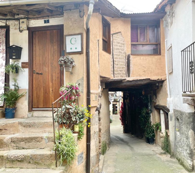 Photo of Buildings in Torre de Don Miguel