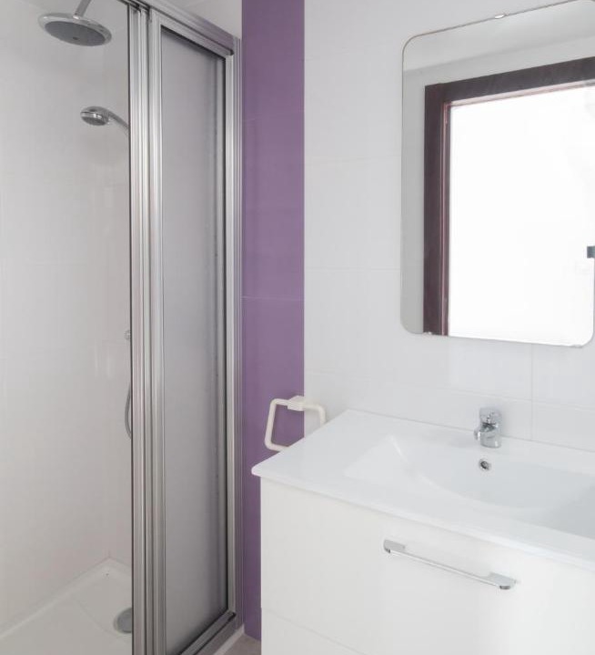 Photo of Bathroom in Razo da Costa