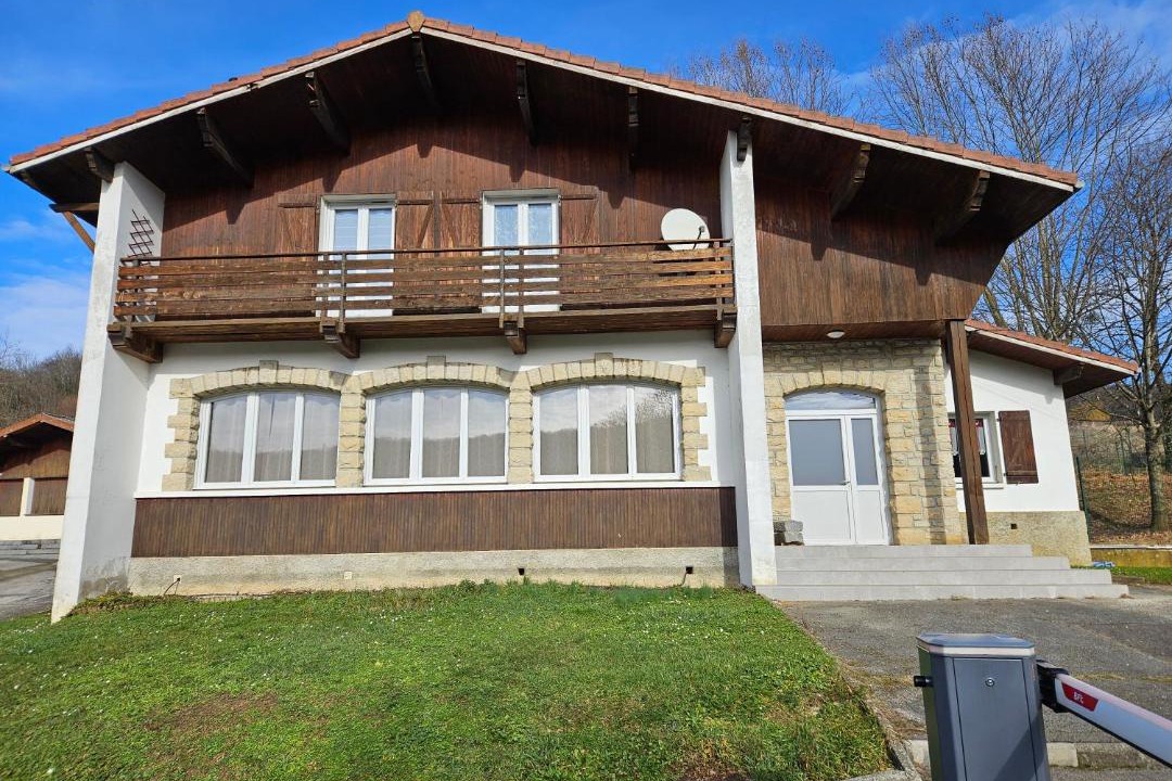 Photo of Buildings in Arbois
